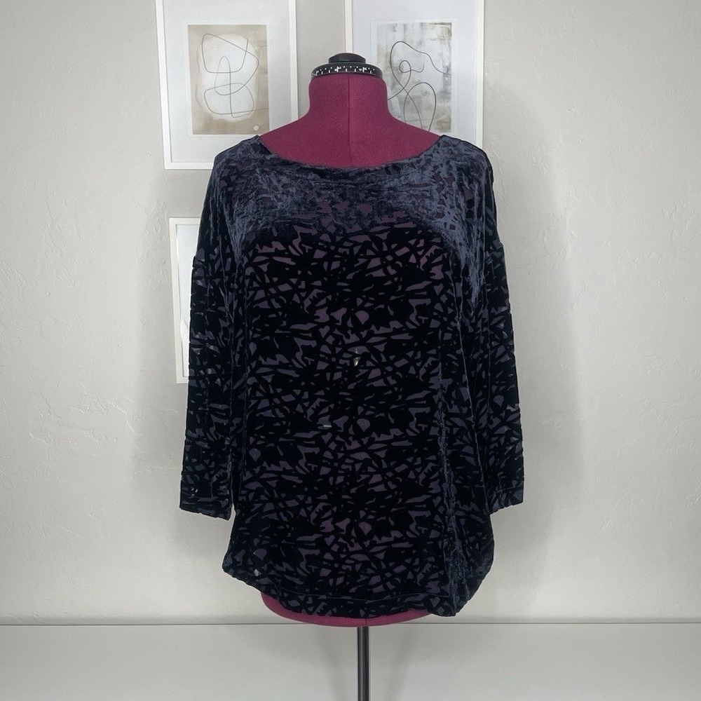 Eileen Fisher Top Womens M Navy Blue Silk Blend Burnout Velvet 3/4 Sleeve Blouse